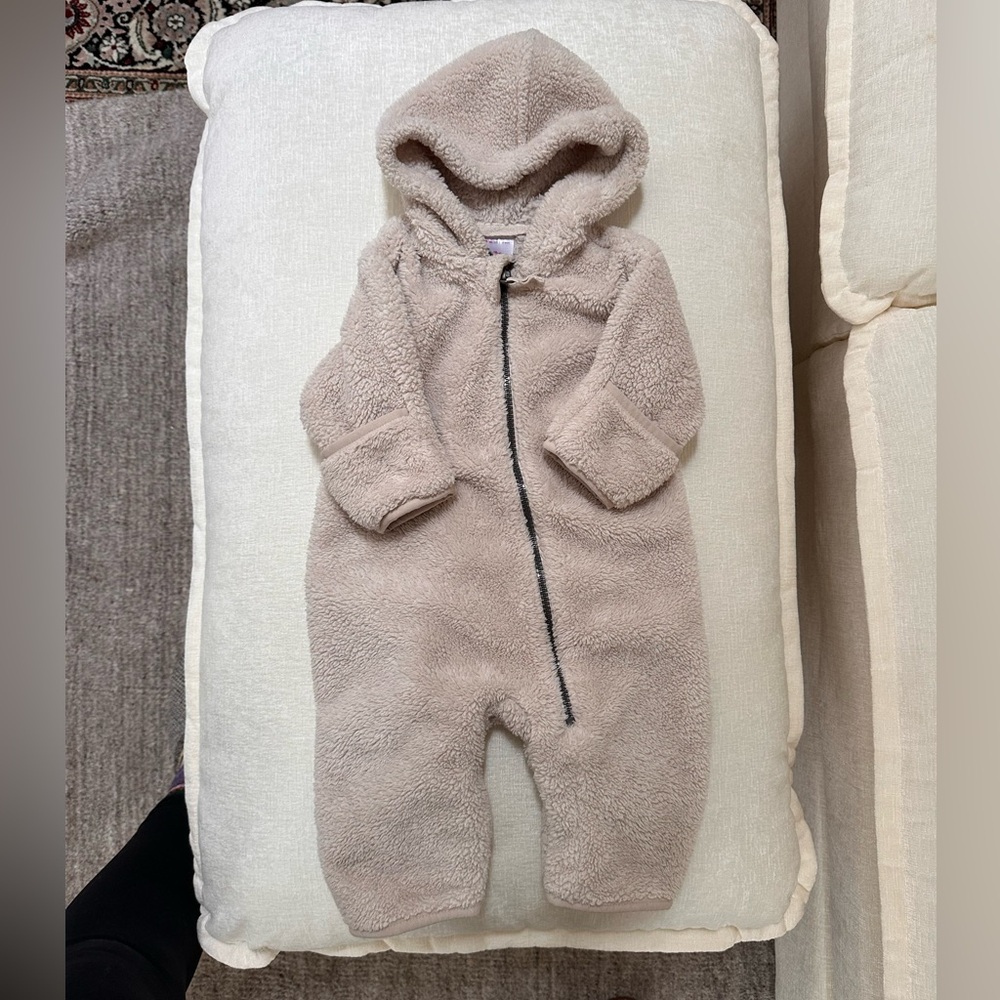 EUC Hanna Andersson fleece bunting